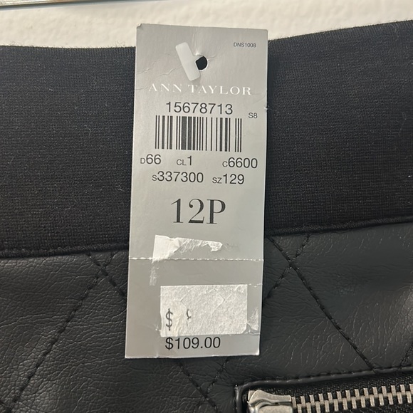 Ann Taylor quilted faux leather skirt NWT - Picture 5 of 8